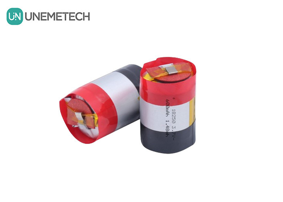 18250 630mAh 3.7V pin polymer Li-ion có thể sạc lại có điện tích 5A