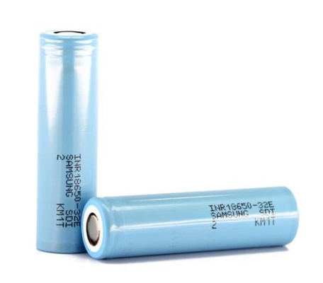 Samsung 32E 18650 3200mAh 6.4A Pin 3.65V pin ion lithium hình trụ INR18650-32E